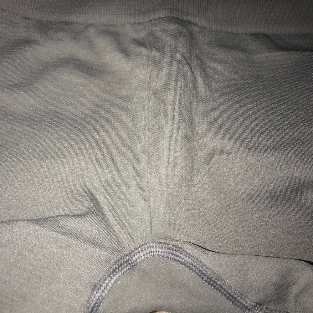 Lululemon Crops - Picture 6 of 6